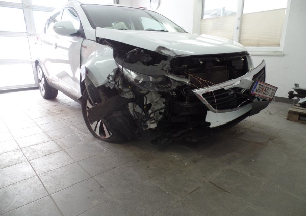 Autos nach Unfall reparieren bei Karosserie Konrad in St. Veit im Pongau