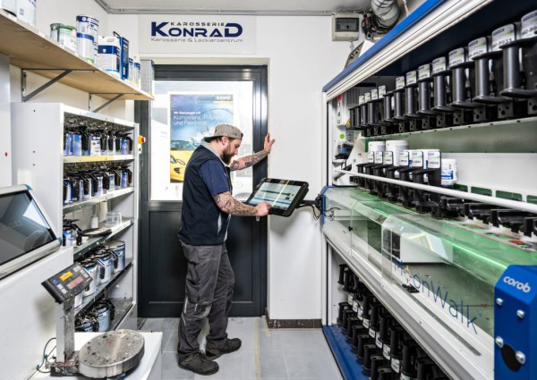 Modernste Lackmischanlage