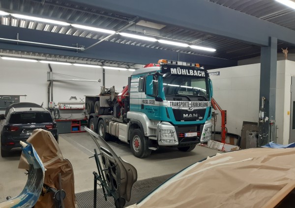 Unfallinstandsetzung Nutzfahrzeug