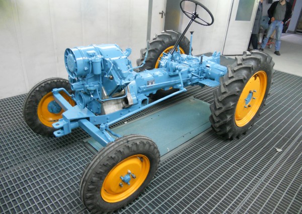 Traktor Warchaloski Komplettrestauration